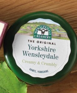 Hawes Yorkshire Wensleydale PGI Plain 200g – Waxed Truckle